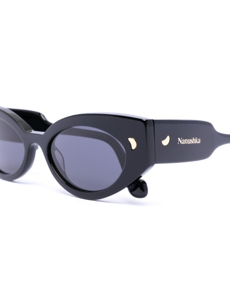 Black Azalea Cat-eye Sunglasses