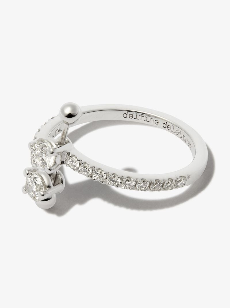 18k White Gold Two in One ContrariÃ_x0083_Â© Diamond Ring