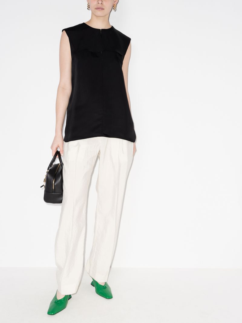 Collared Sleeveless Top