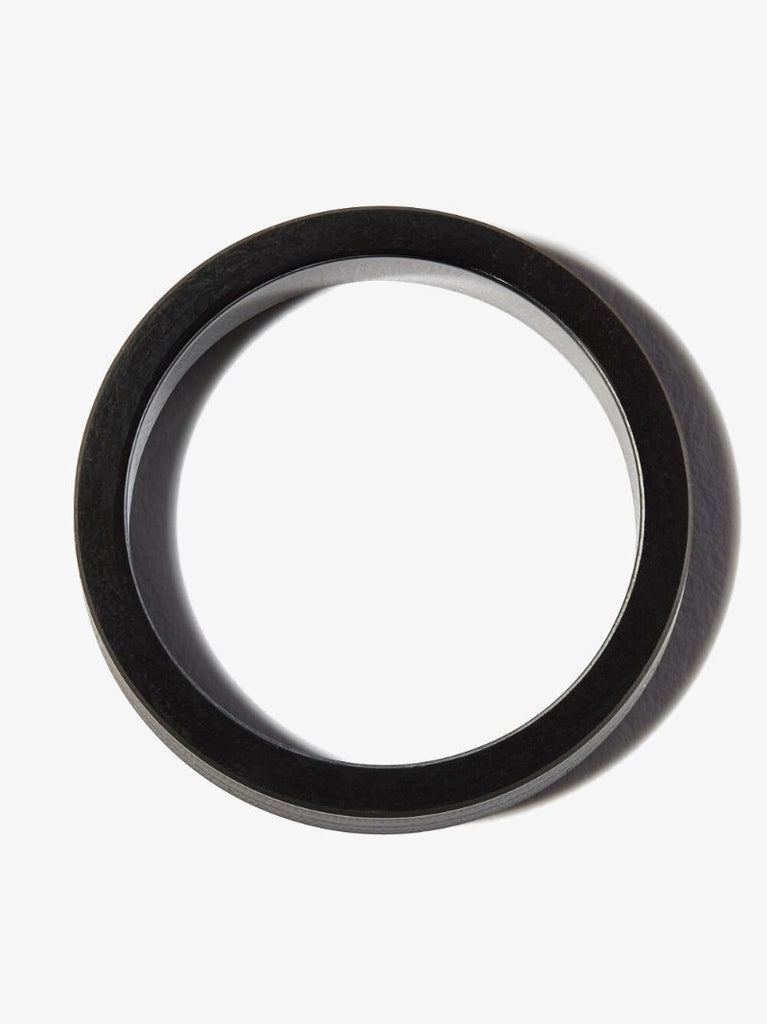 Black La 3g Ceramic Ribbon Ring