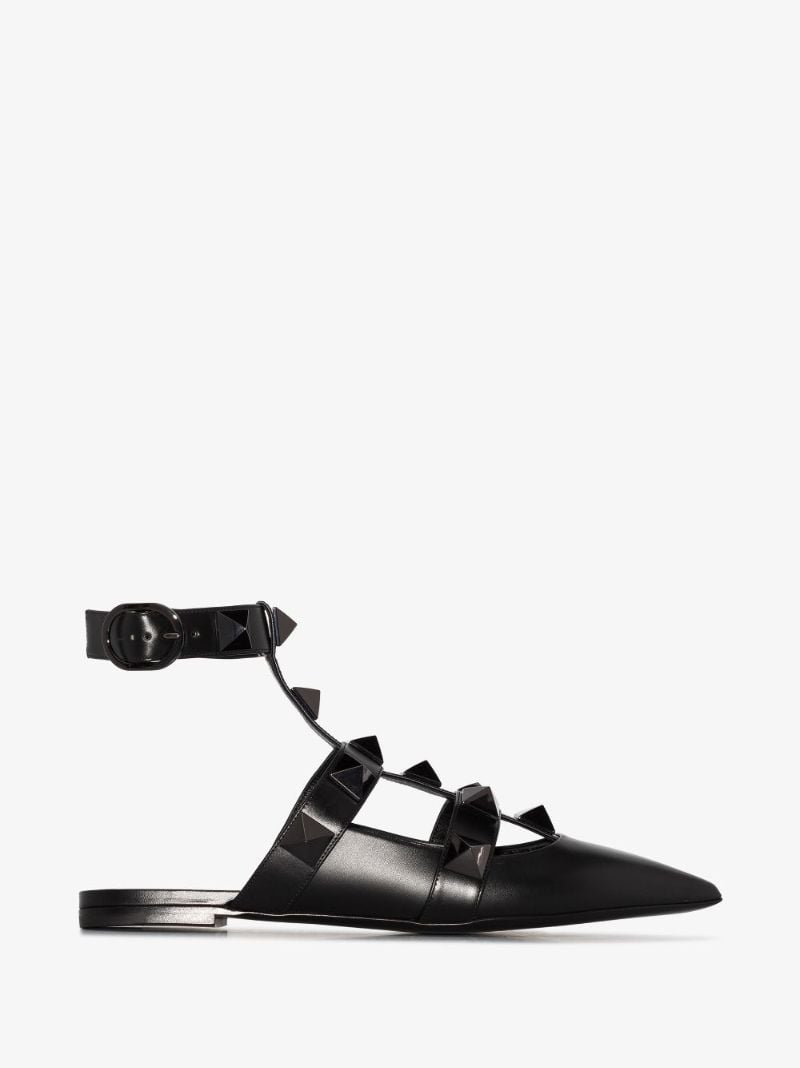 Black Roman Stud Leather Pumps