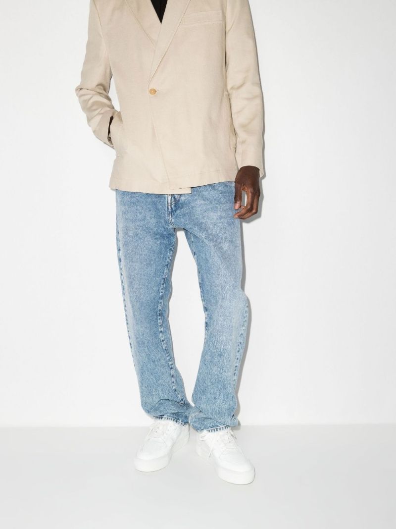 White Ami De Coeur Leather Low Top Sneakers