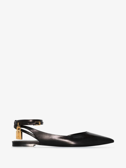 Black Padlock Leather Pumps