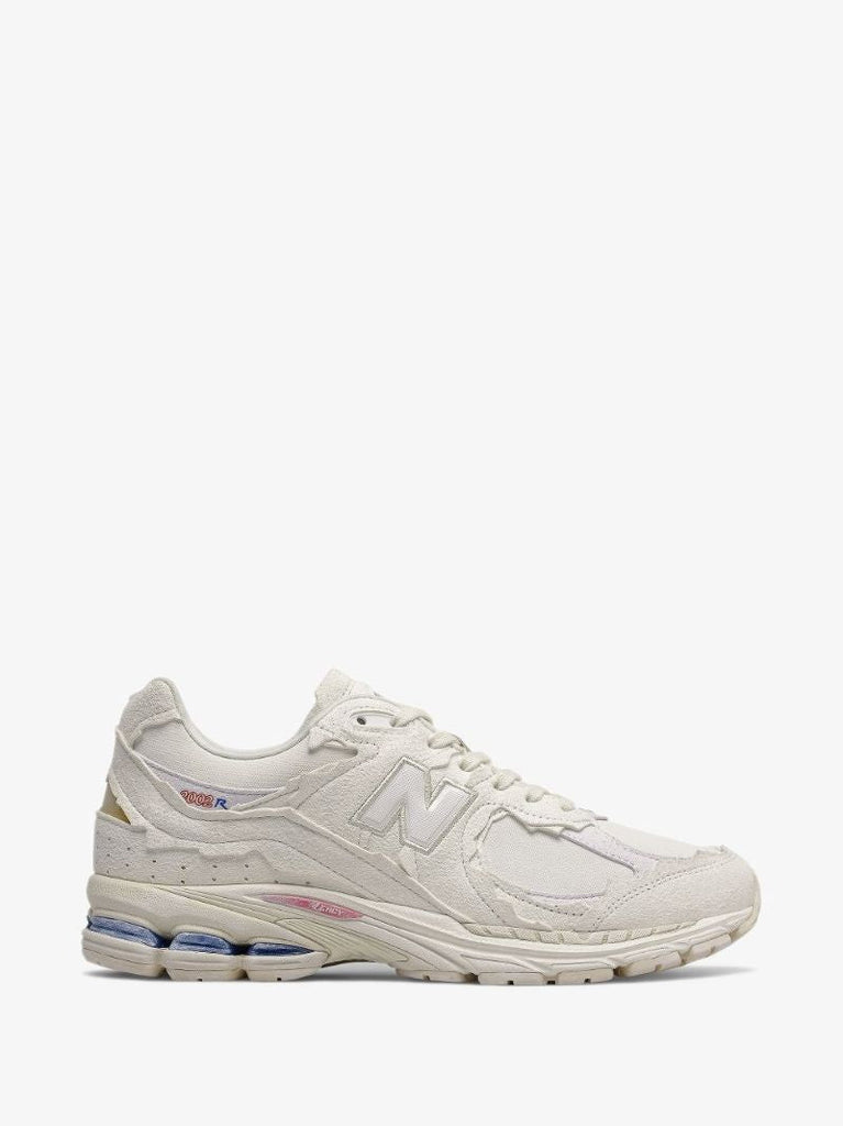 2002r Protection Pack Sneakers
