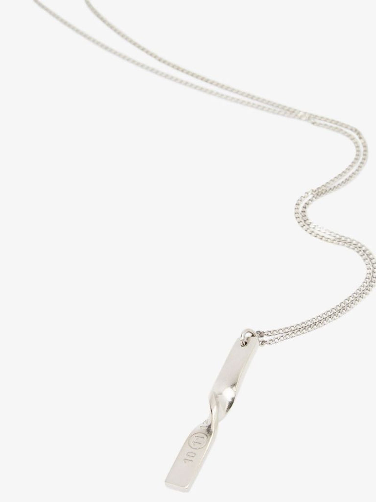 Silver Tone Twist Pendant Necklace