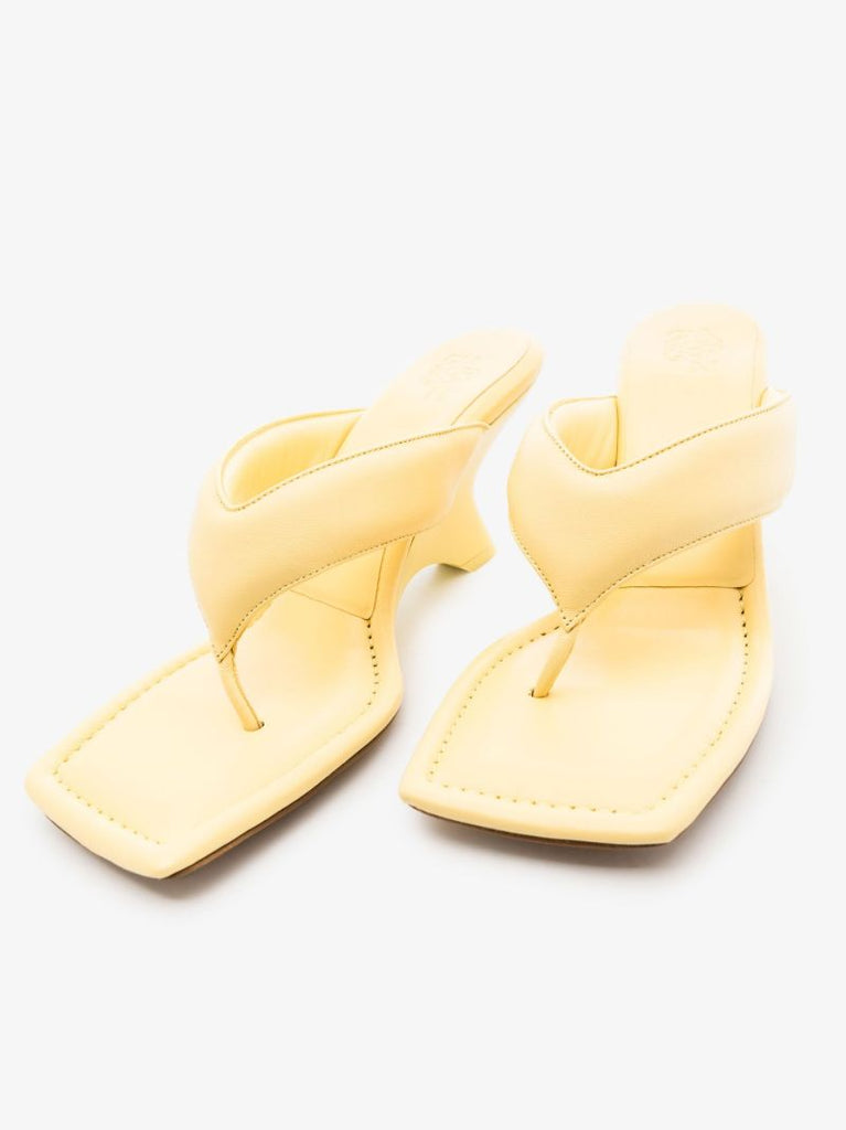 Yellow Gia 06 70 Leather Sandals