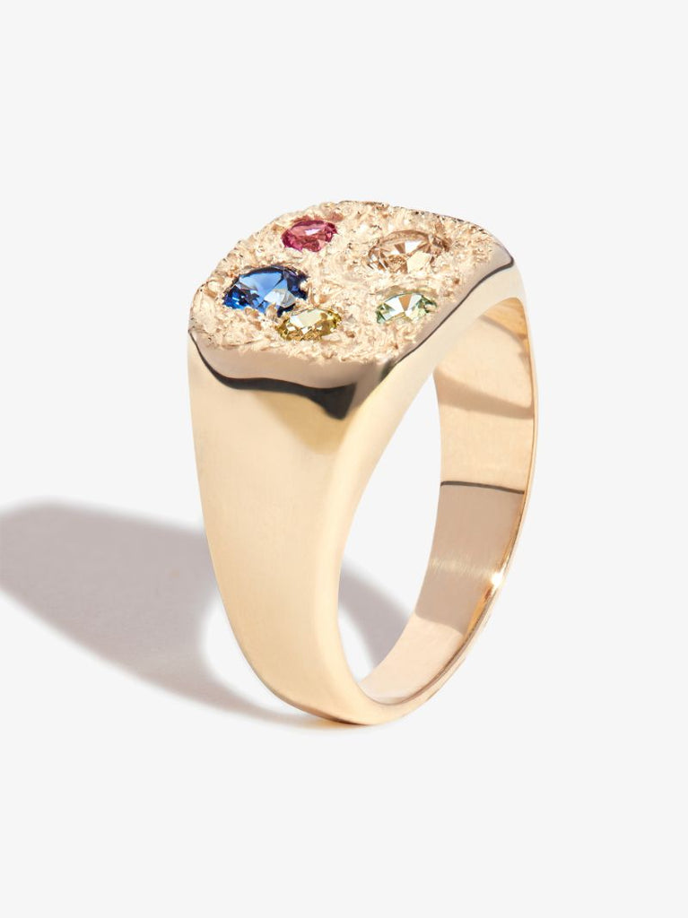 9k Yellow Gold Hanging Basket Sapphire Ring