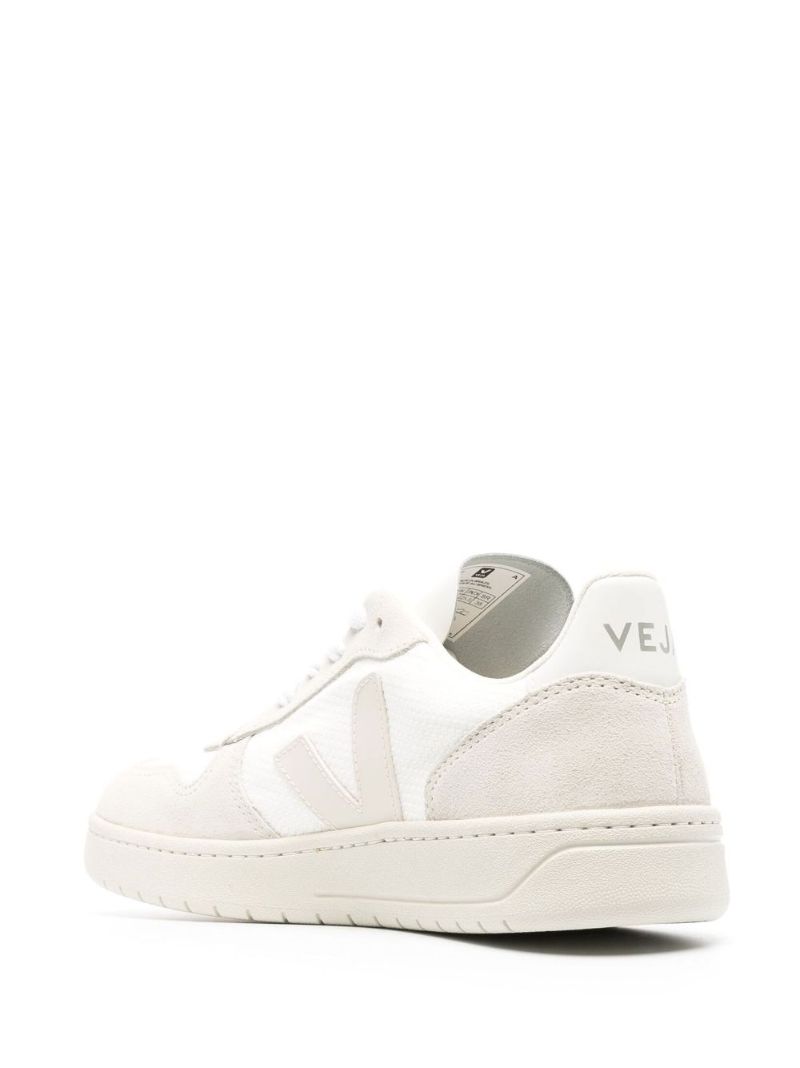 White V-10 B-mesh Low Top Sneakers