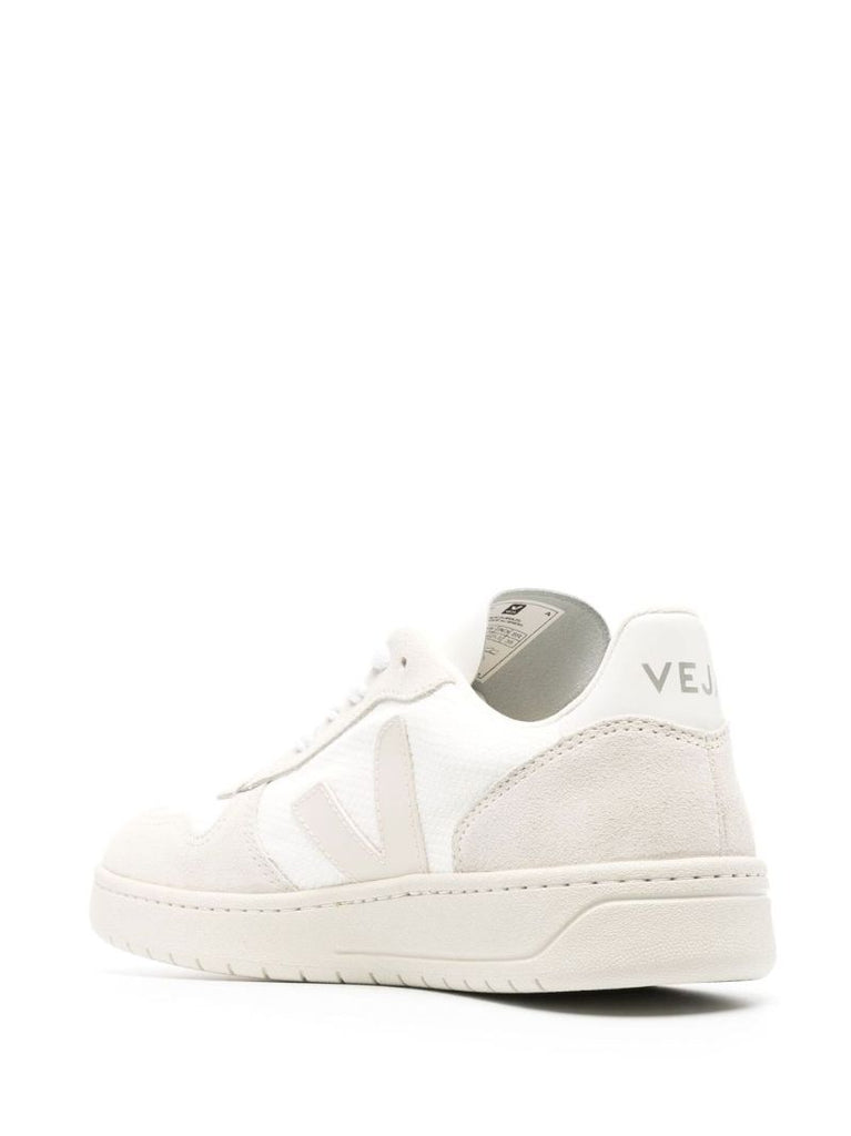 White V-10 B-mesh Low Top Sneakers