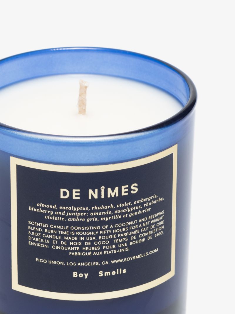 Blue and White De NÃ_x0083_Â®mes Candle