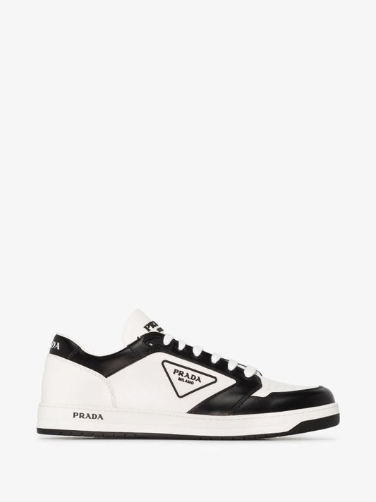 White District Low-top Leather Sneakers
