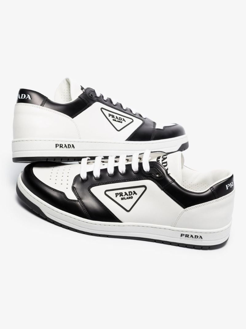 White District Low-top Leather Sneakers
