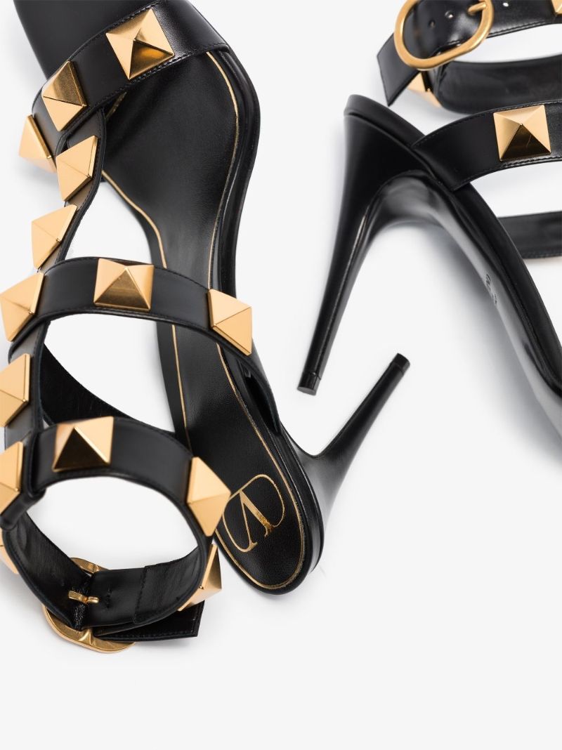 Black Roman Stud 100 Leather Sandals