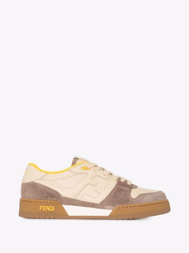 Neutral Match Suede Low-top Sneakers