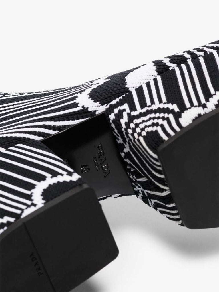 Black 70 Patterned Platform Boots