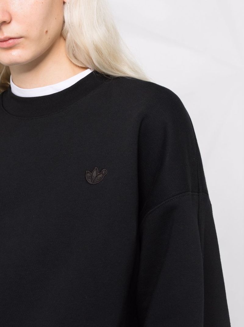Batwing Crew-neck Sweatshirt