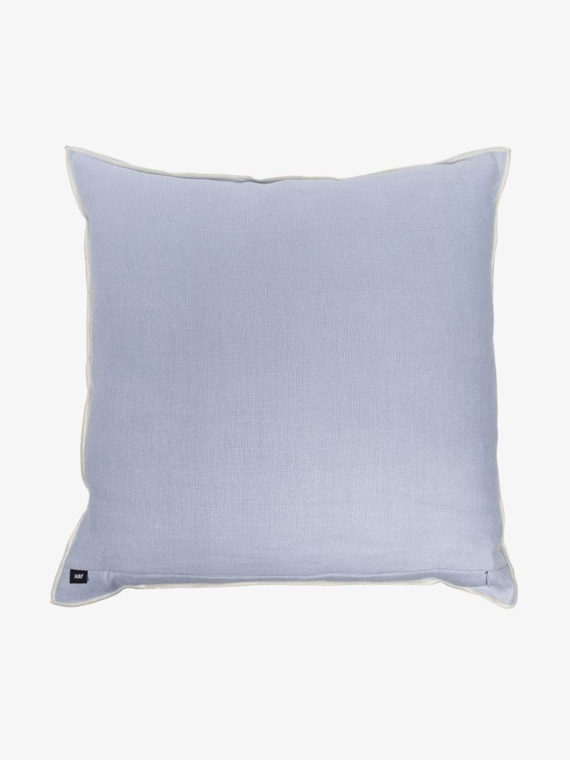Outline Contrasting Trim Cushion