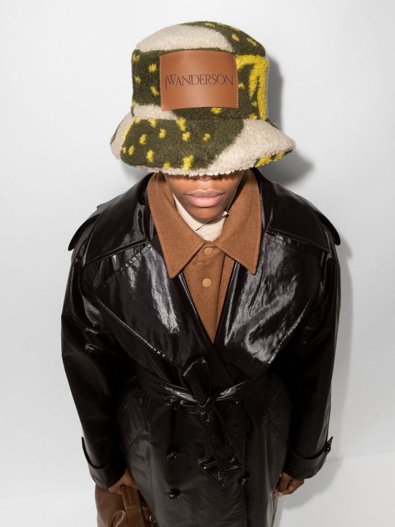 Asymmetric Logo-patch Bucket Hat