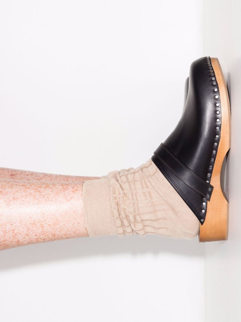 Black Thalie Leather Clogs