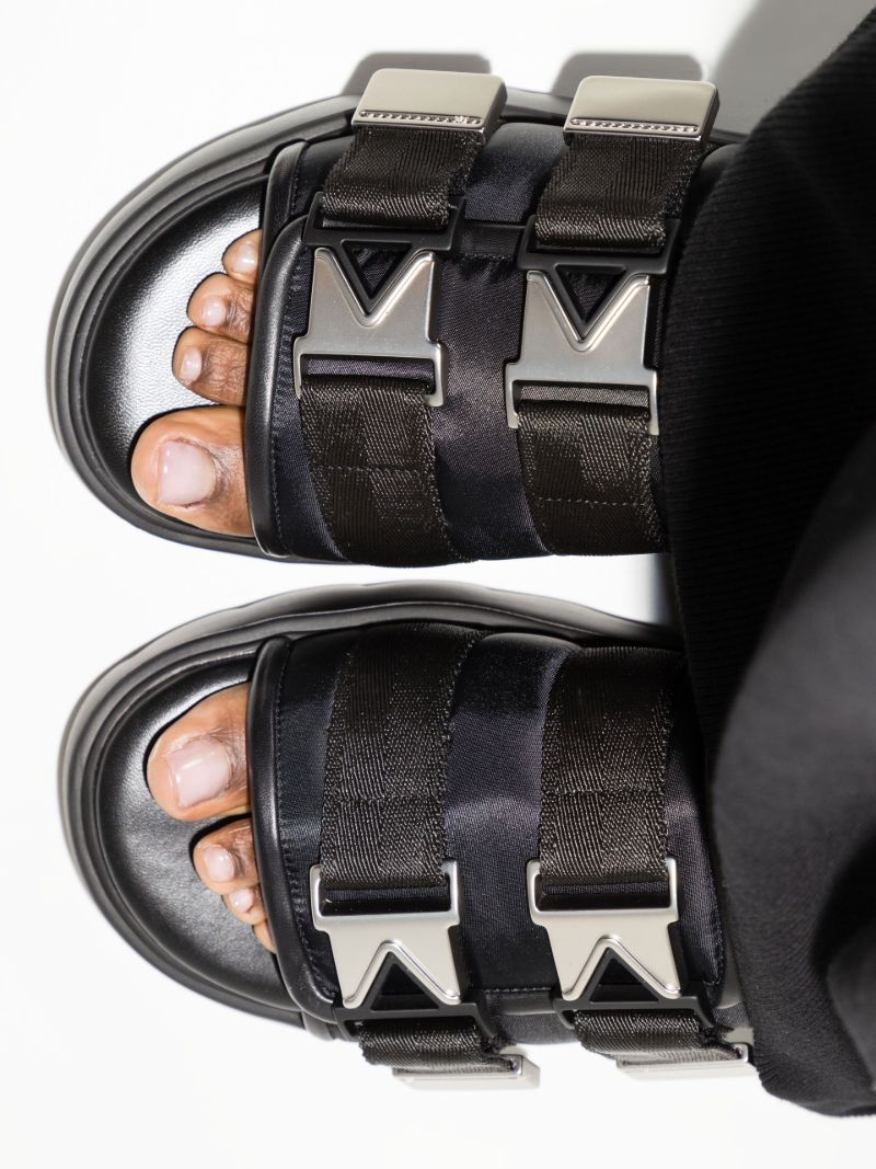 Black Flash 35 Rubber Sandals