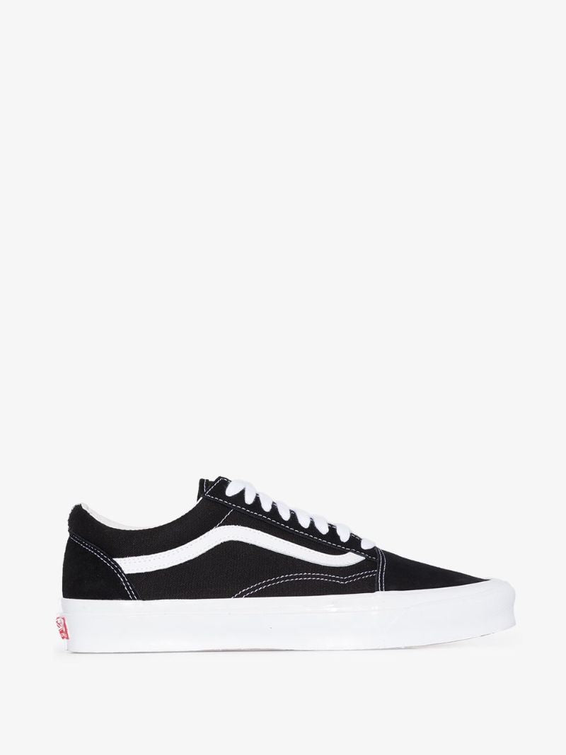 Black Ua Og Authentic Low Top Sneakers