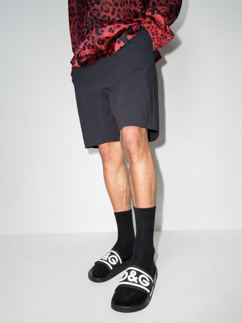 Black Contrasting Logo Slides