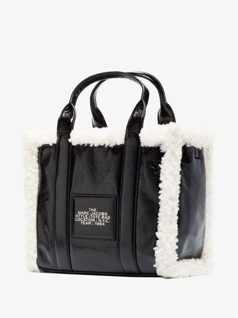 Black the Crinkle Leather Tote Bag