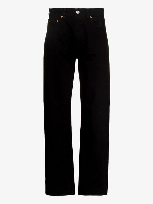 Linear Cut Straight Leg Jeans