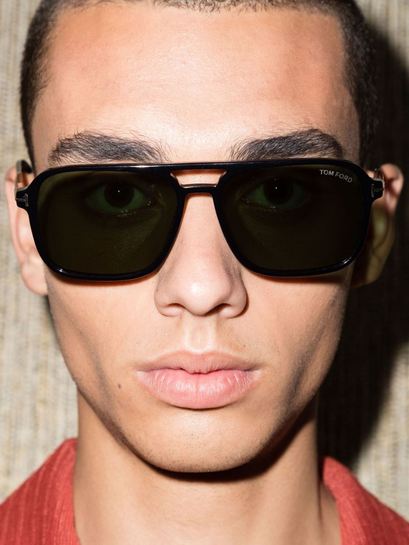 Black Rectangular Frame Sunglasses