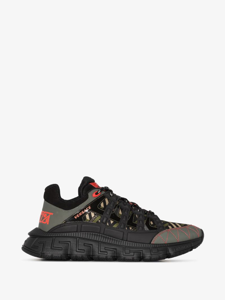 Black Trigreca Low Top Sneakers