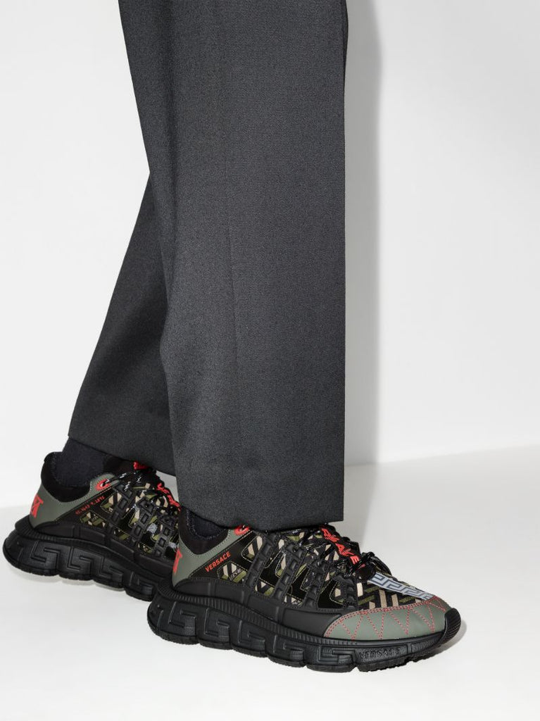Black Trigreca Low Top Sneakers
