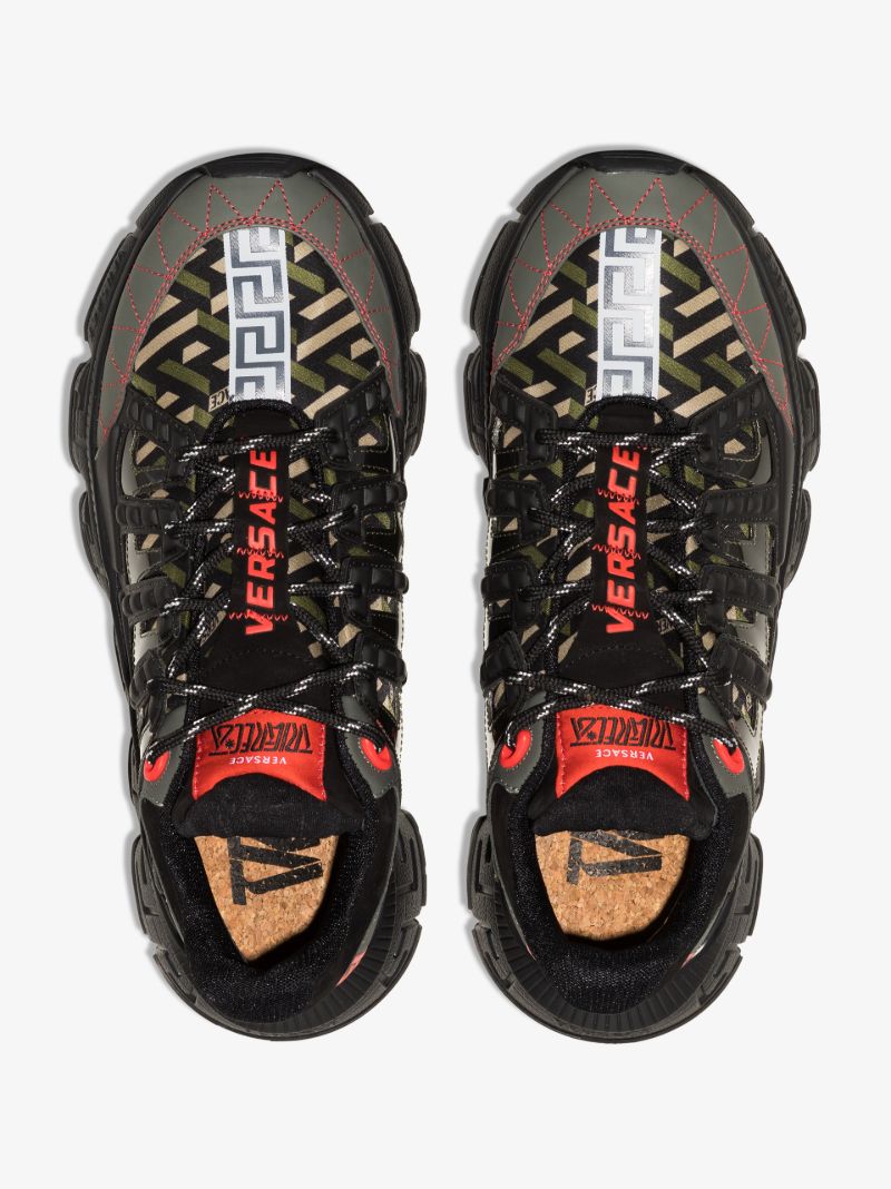 Black Trigreca Low Top Sneakers