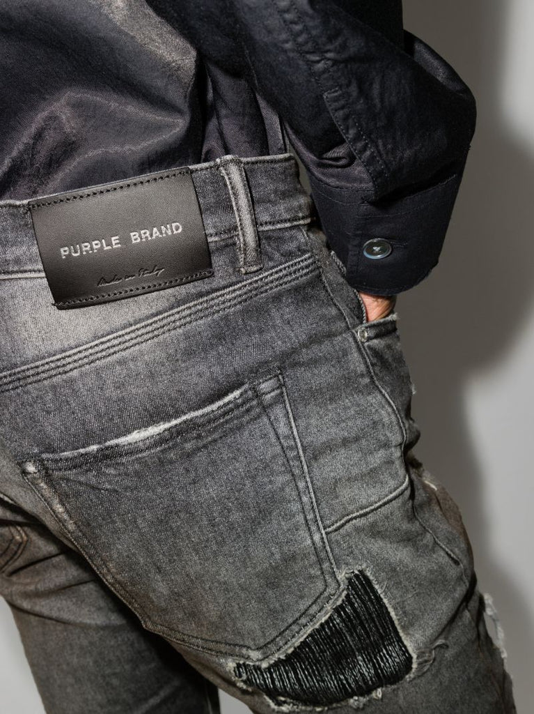 P001 Distressed Skinny Jeans