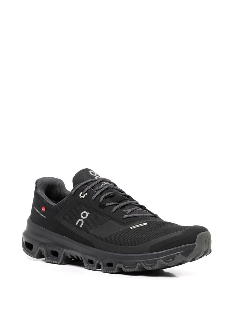 Black Cloudventure Low-top Sneakers