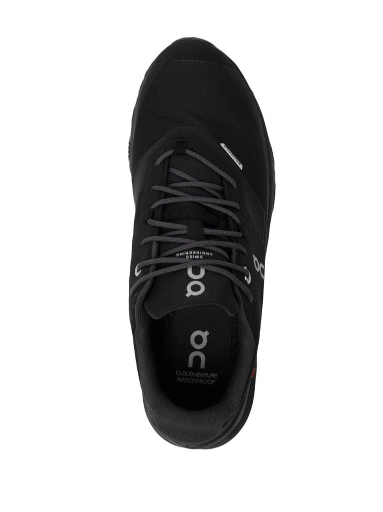 Black Cloudventure Low-top Sneakers