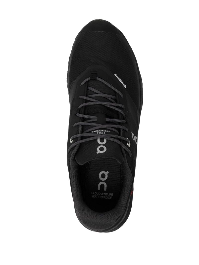 Black Cloudventure Low-top Sneakers