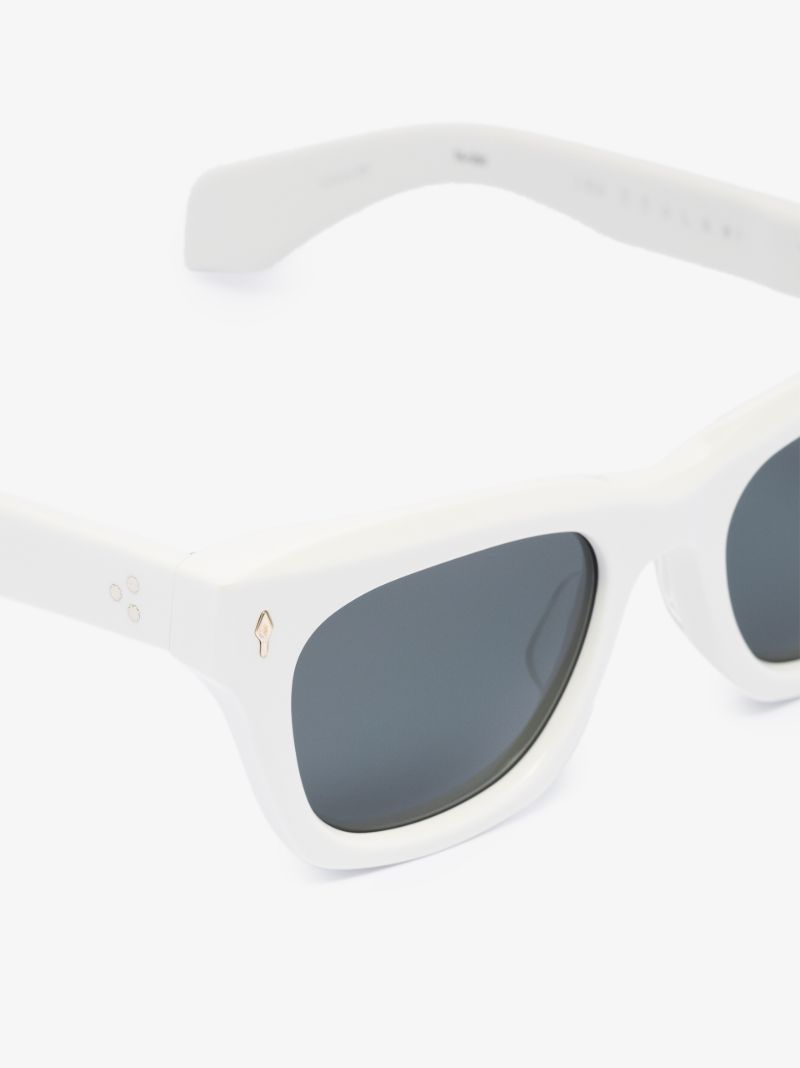 White Dealan Squared Frame Sunglasses