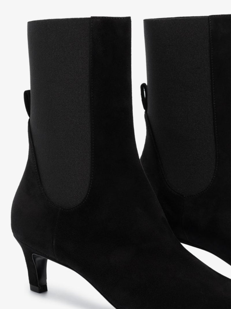 Black 60 Suede Chelsea Boots