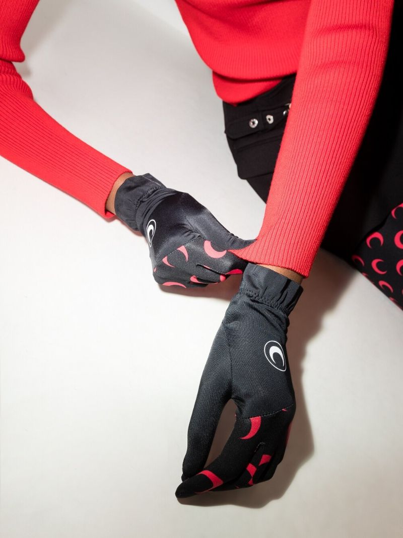Black Crescent Moon Print Gloves