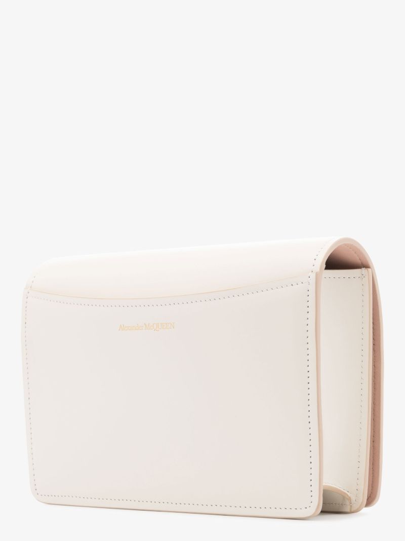 White Four Ring Leather Shoulder Bag