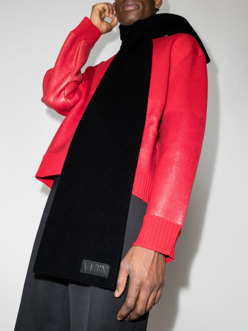 Black Vltn Tag Wool Scarf