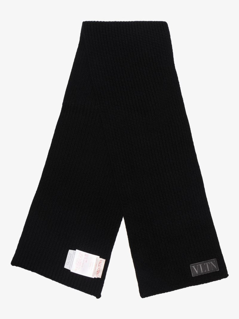 Black Vltn Tag Wool Scarf