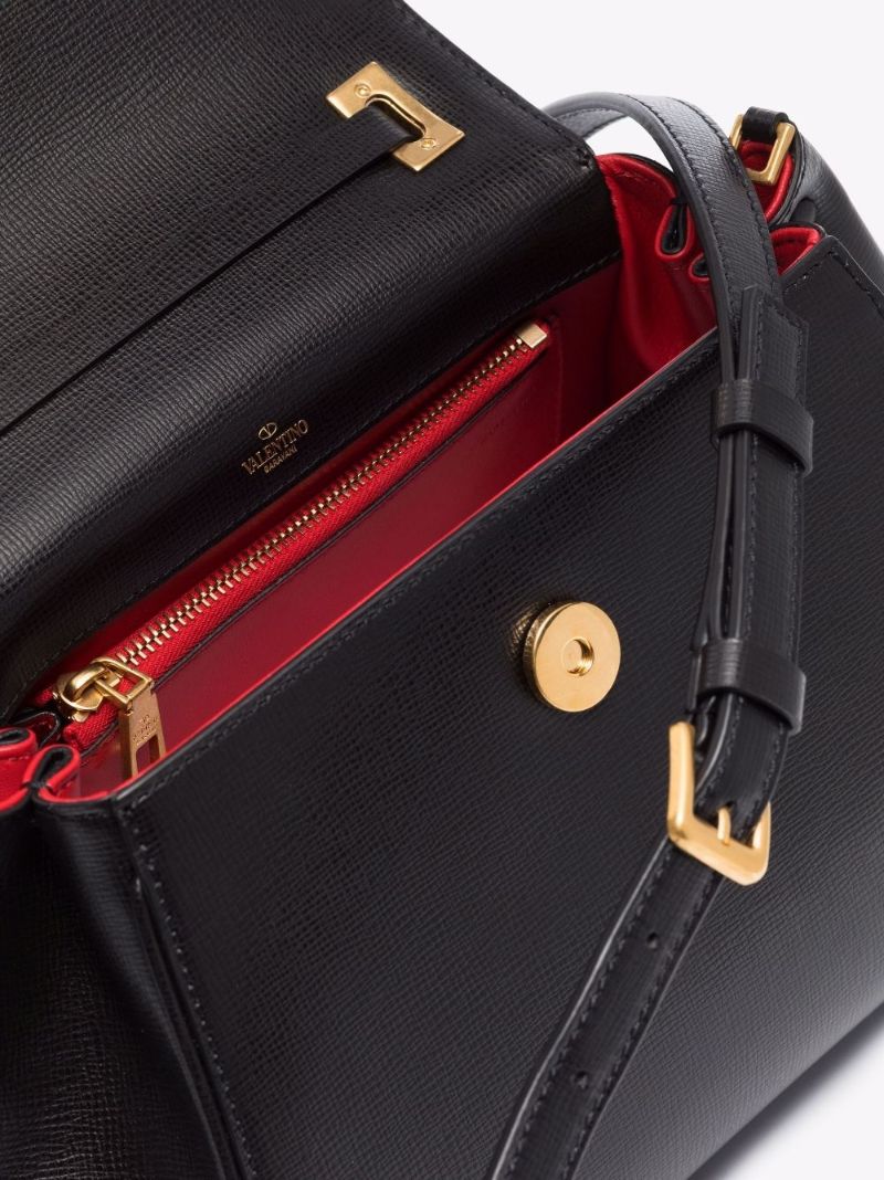 Vlogo Signature Tote