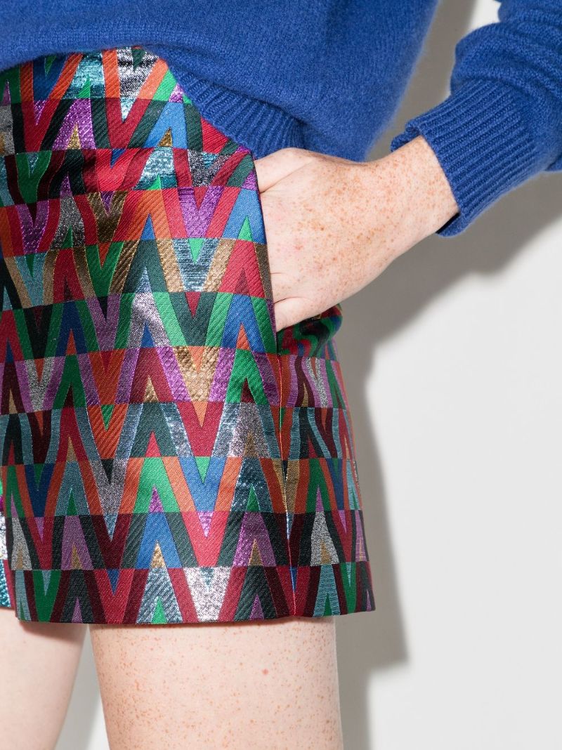 V Optical Jacquard Shorts