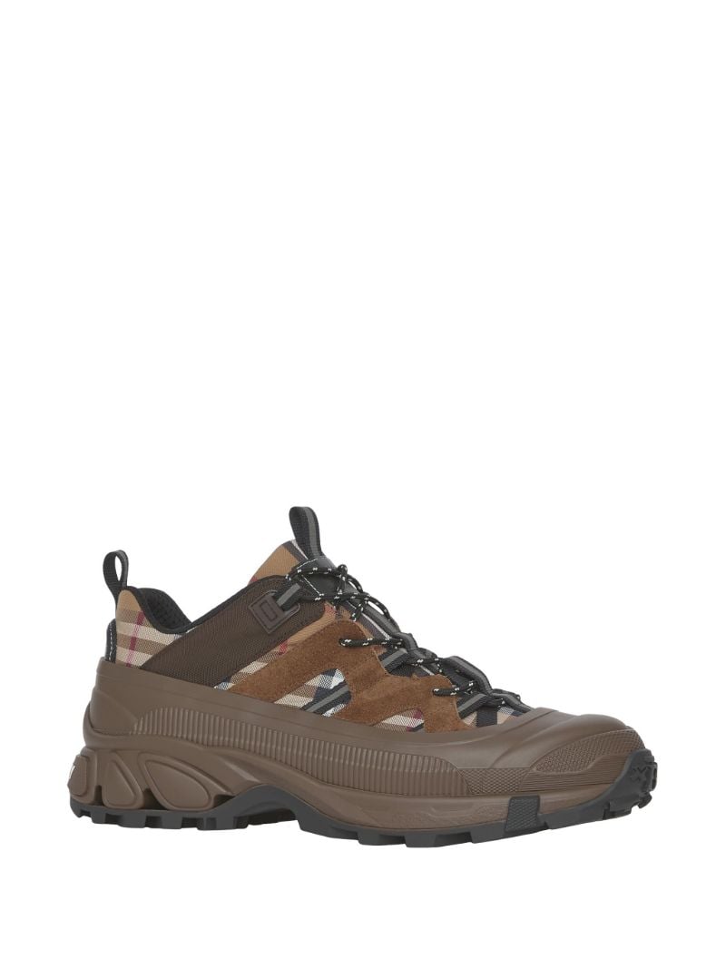 Brown Arthur Low-top Canvas Sneakers