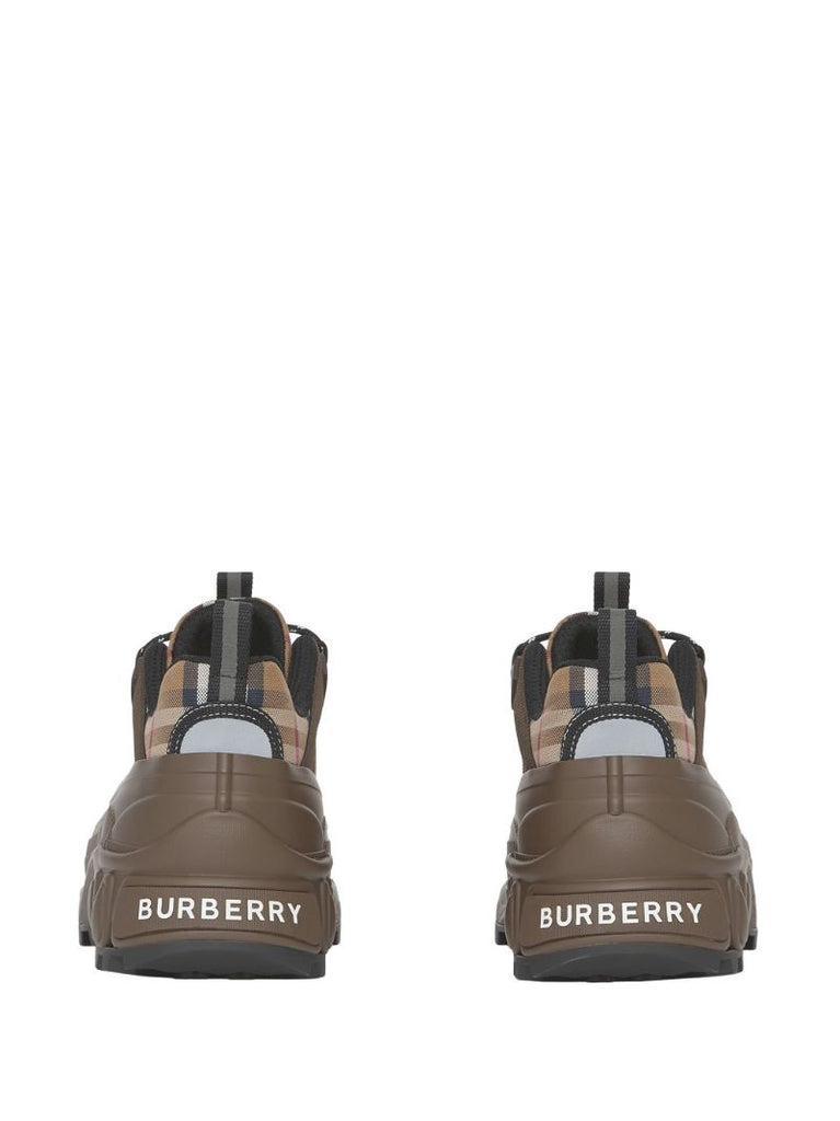Brown Arthur Low-top Canvas Sneakers