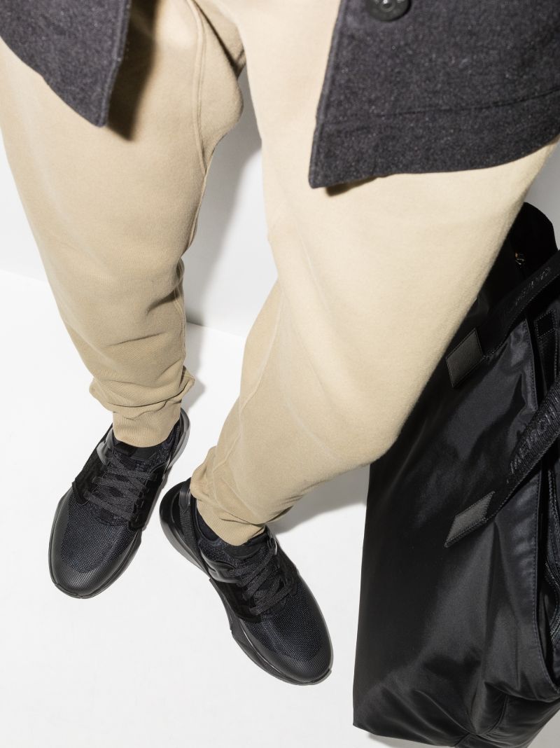 Black Jago Low Top Sneakers