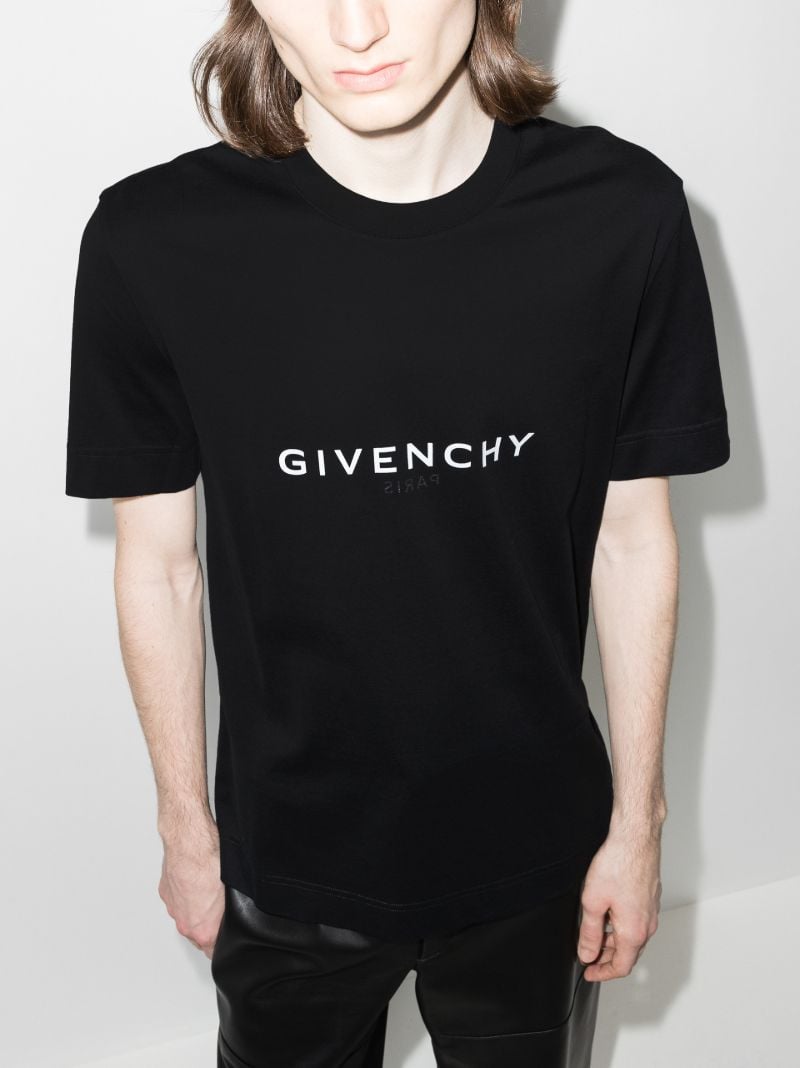 Reverse Logo Print T-shirt