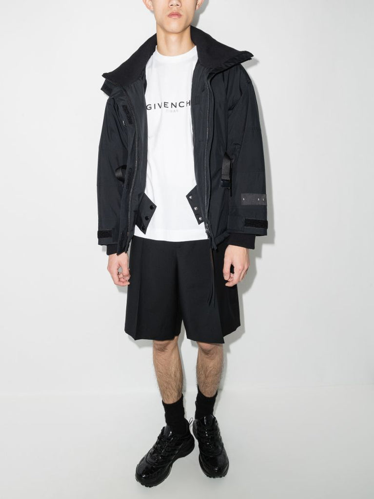 Reverse Logo Print T-shirt