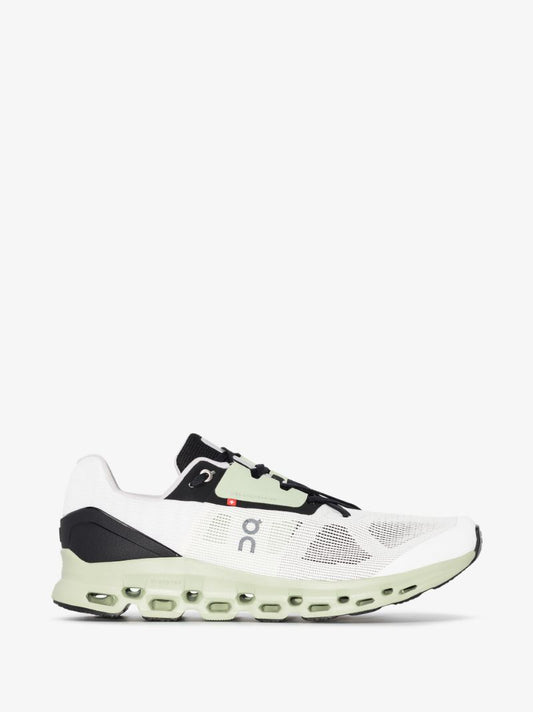 Cloudstratus Low-top Sneakers